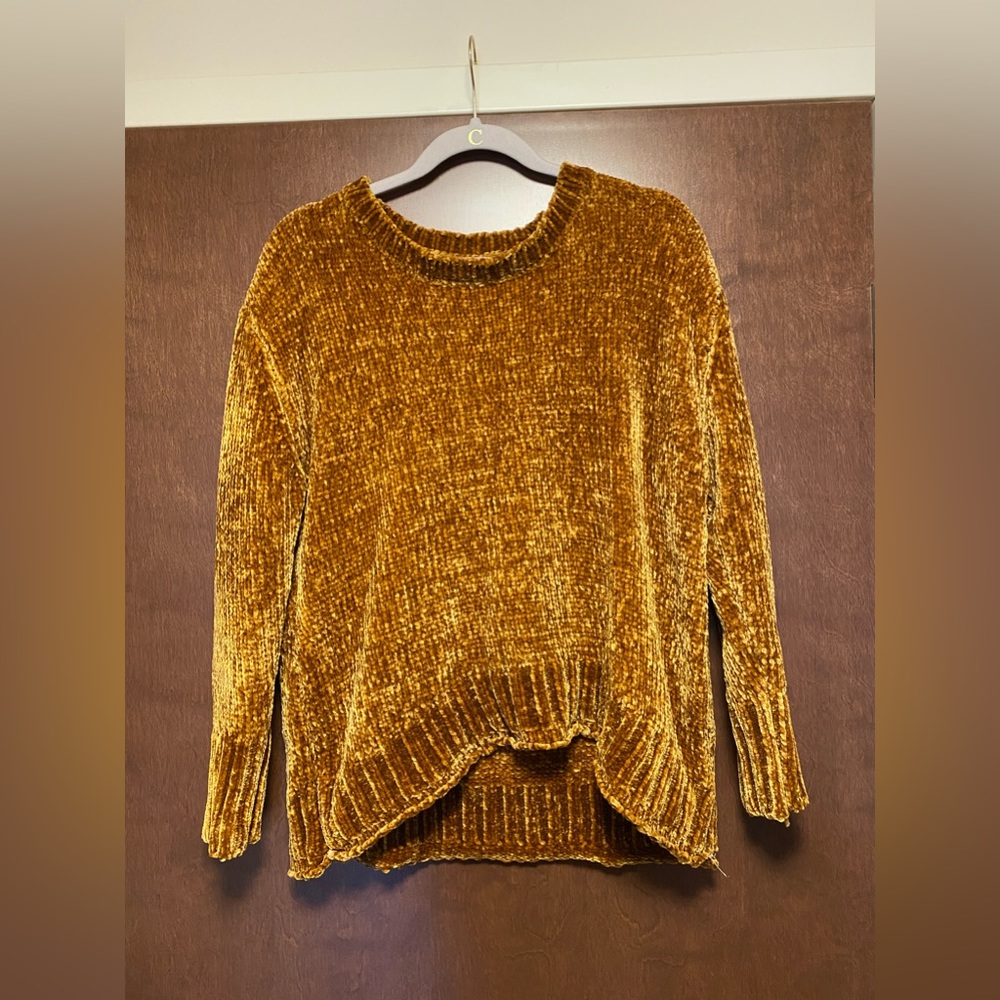 Philosophy sweater size M.